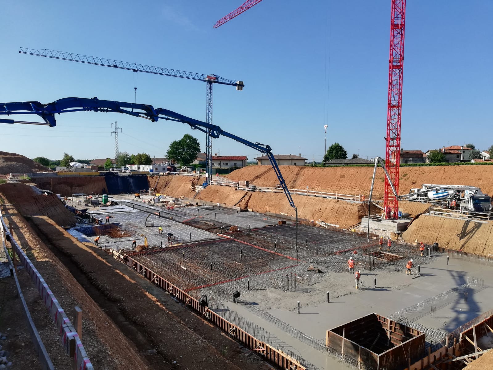 Attività in cantiere - Supervisione getto pavimento